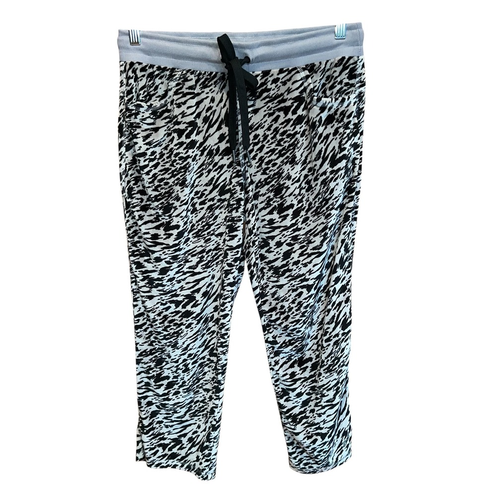 Lularoe Bethany Cozy Collection Lounge Set Size M Animal Print Hoodie Crop Pants - Picture 6 of 16